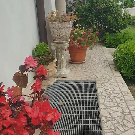 Frühstückspension Gioia 3*