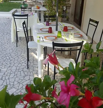 Gioia Frühstückspension Montegranaro